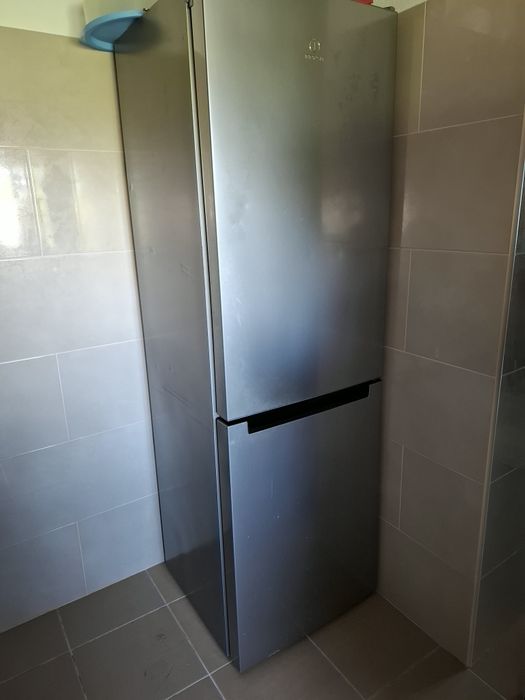 Frigorífico combinado funcional