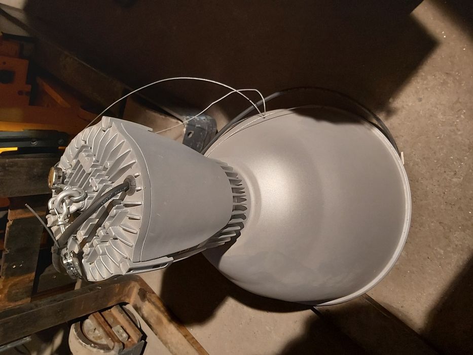 Lampa przemysłowa loft industrialna firmowa glamox