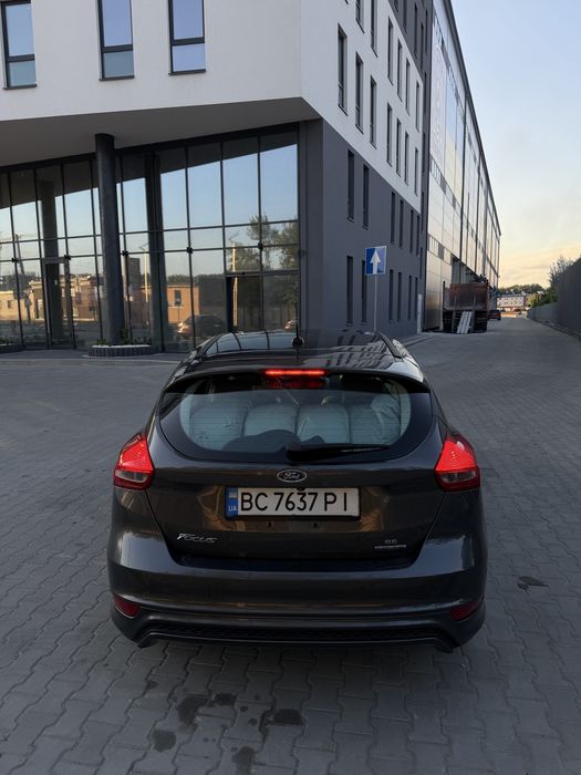 Ford Focus 2016 VIN 1FADP3K25GL376639 фото оголошення 5 з 21