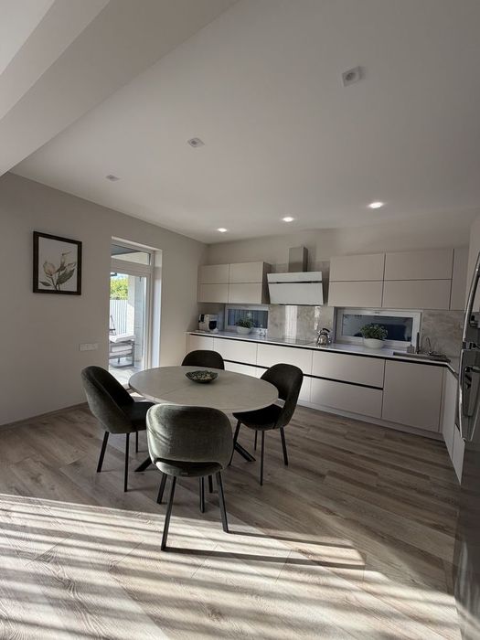 Продаж американки 153м2 | 3 окремі кімнати | 8 соток землі | 2 санвузли |