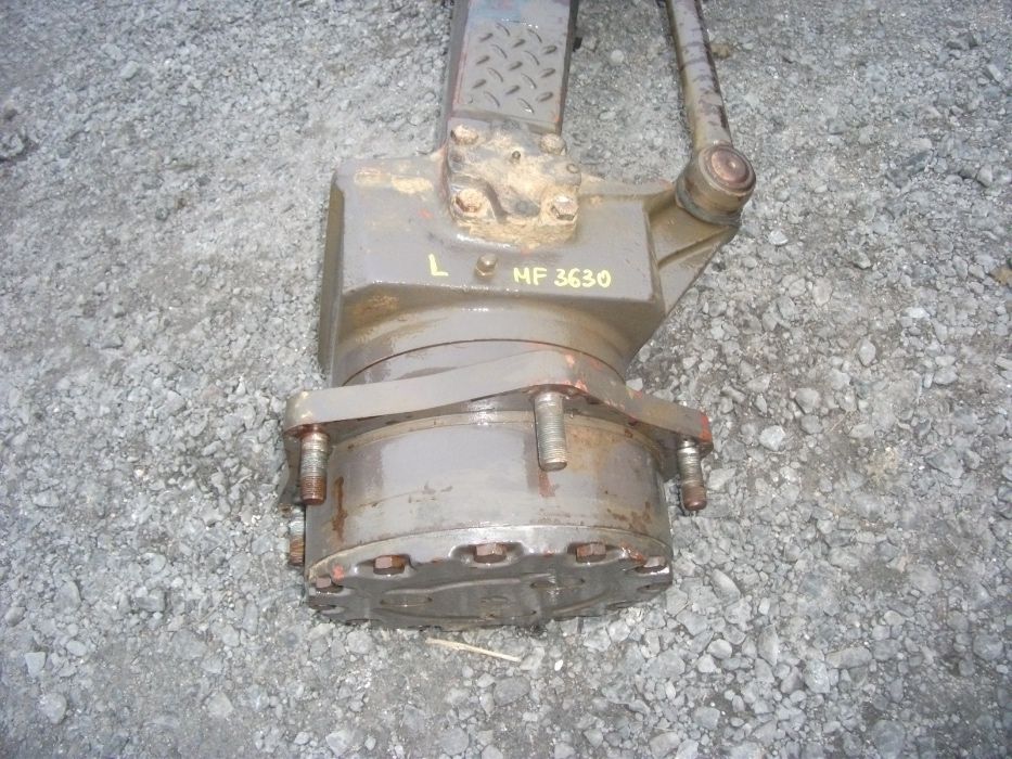 Massey Ferguson 3630--most,zwrotnica,obudowa,półoś,satelity,wspornik