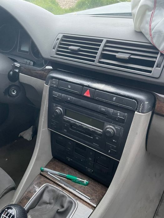 Audi A4 b7 acidentada