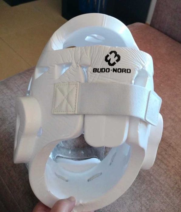 Capacete protecção de karaté