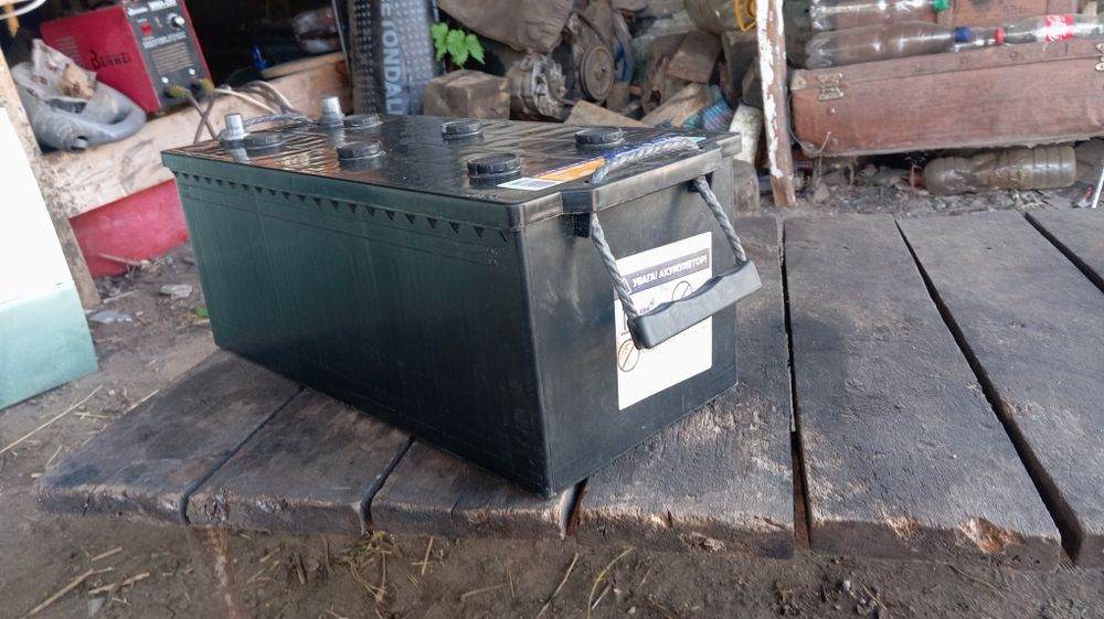 Продам новий акумулятор 190 а 1250 пускових