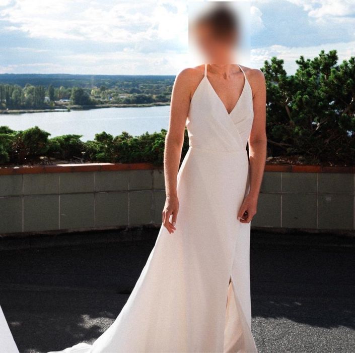 Zjawiskowa jedwabna suknia ślubna Juda & Pietkiewicz z 2024