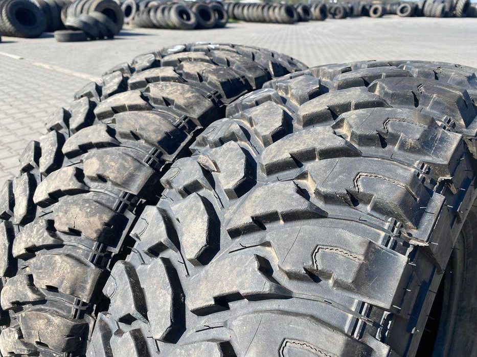 Opony używane terenowe 35x12.50R15 COMFORSER CF3000 / 10-12mm