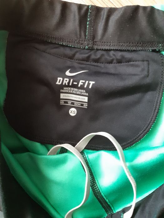 Leginsy  Nike DRO FIT xs