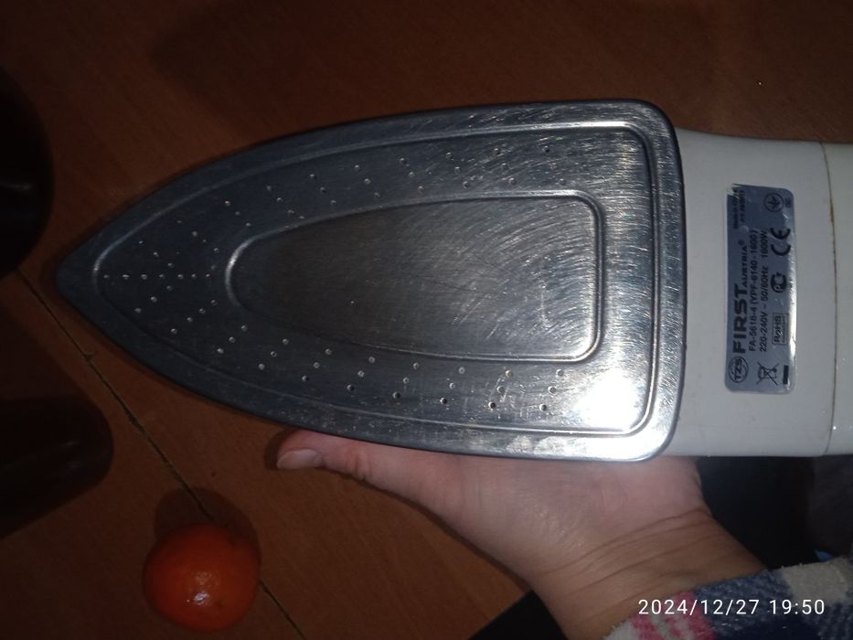 Утюг робочий бу First
