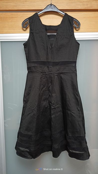 Sukienka marki South z akcentami z siateczki