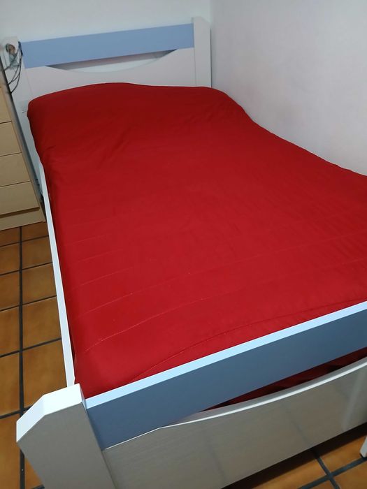 Cama de solteiro