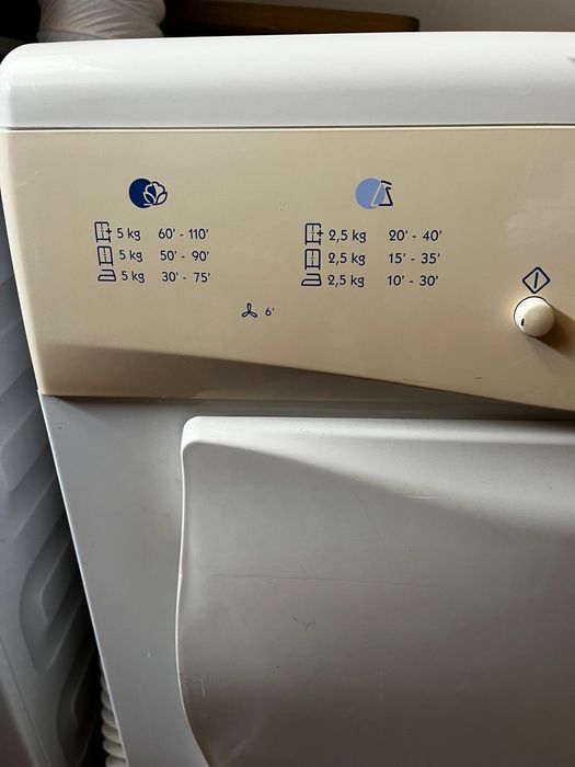 Máquina de secar roupa - Whirlpool