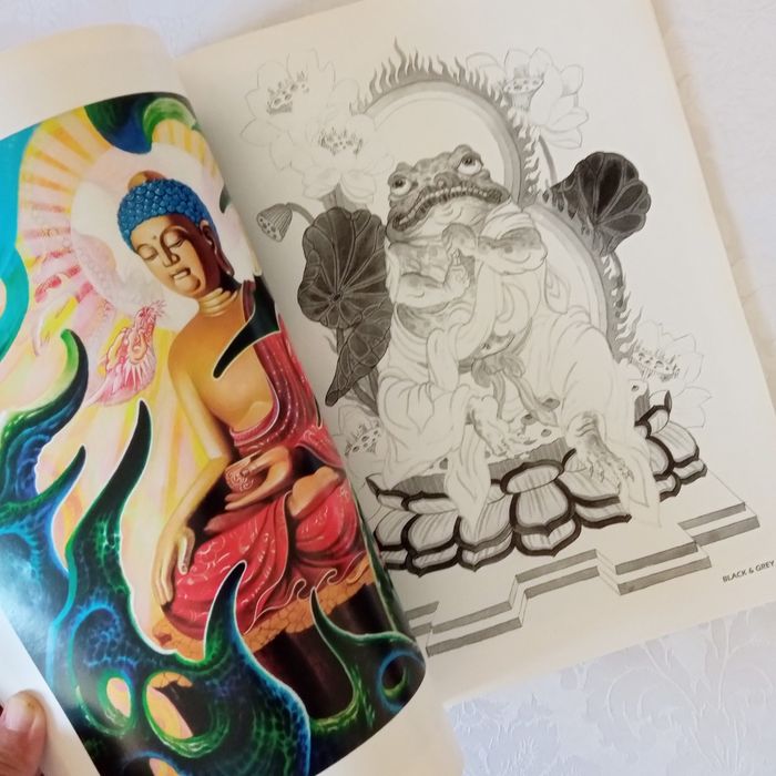 Livro de tattoo / tatuagem - Oriental Livro de tatuagens/ tattoo - Oriental volume 4- desenhos e pinturas
