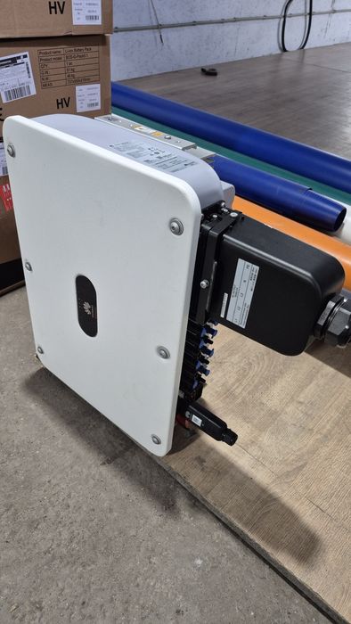 Інвертор Huawei SUN2000-30KTL-M3