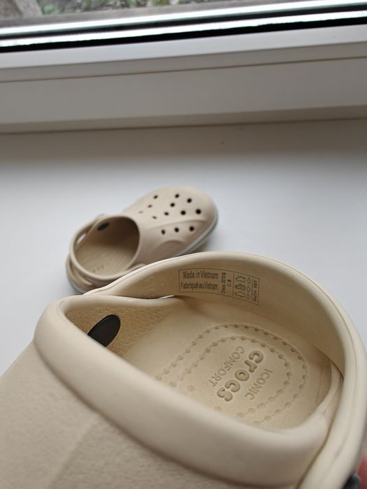 Дитячі шльопанці Crocs, сандалі, сабо Крокс