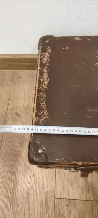 Stary Kufer, walizka, PRL Vintage