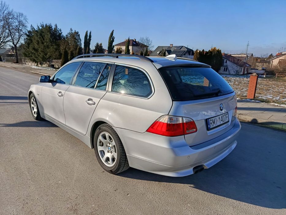 Bmw seria  5 e61 525i