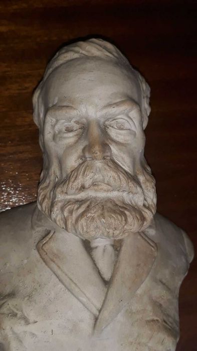 Busto de João de Deus em Gesso Patinado