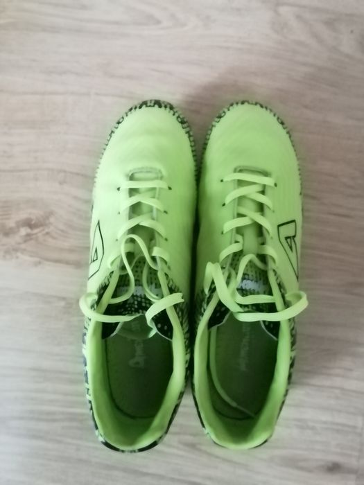 Korki piłkarskie 38