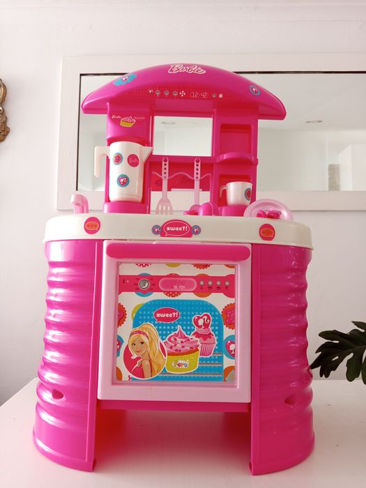Barbie cozinha de brincar