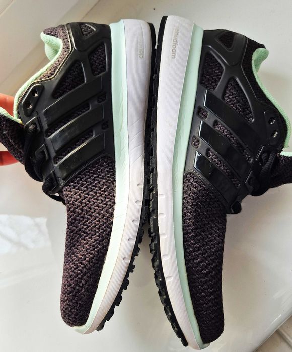 Бігові жіночі кросівки\adidas Energy Cloud\оригинал\26,5см