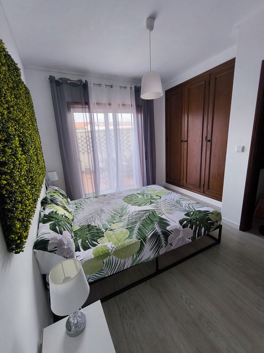 Quarto Aveiro perto da estacao