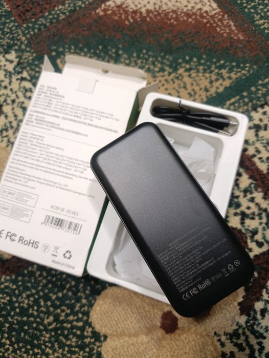 Power bank павербанк Rocoren 30000mah 35w