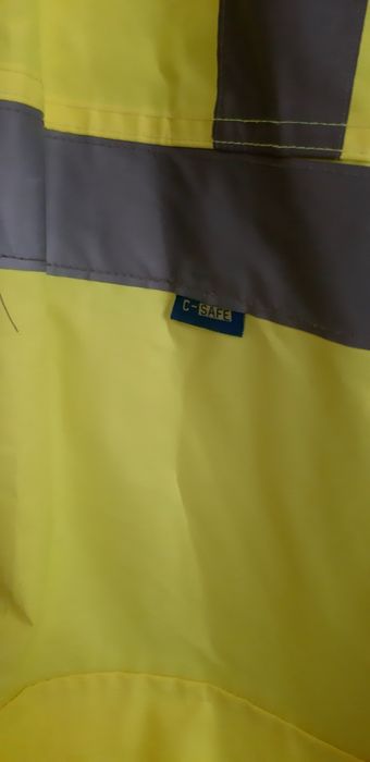 Kurtka do pracy ocieplana.