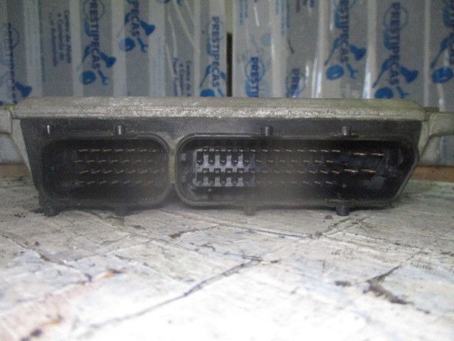 Centralina motor / ECU SKODA Octavia I Hatchback (1U2)