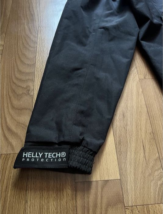 Жіноча куртка Helly Hansen — zdjęcie 4