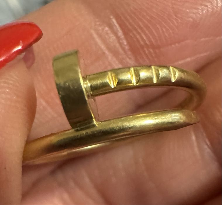 Золотое кольцо Cartier 750 проба 16.5 р