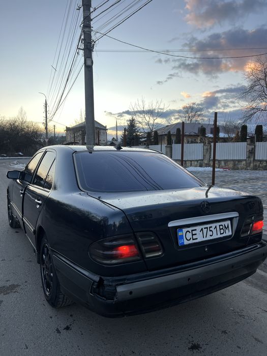 Продам! Mercedes W210 2.2cdi 2001р avtomat!