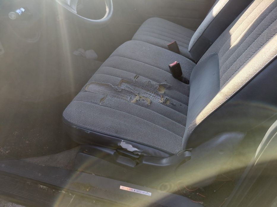 Dodge Dakota 3,9b V6 1990 Czarny Sprowadzony