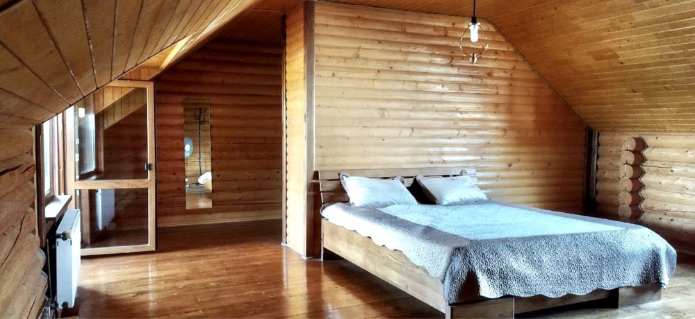 Довгострокова оренда котеджу в Карпатах