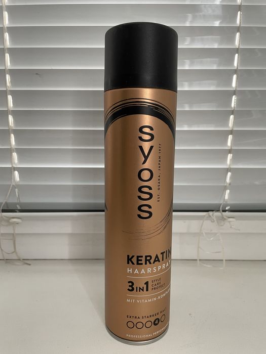 Лак для волосся Syoss Keratin Hairspray екстра сильної фіксації