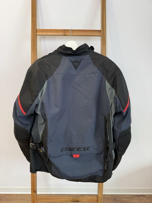 Conjunto Mota dainese tempest 3 d-dry