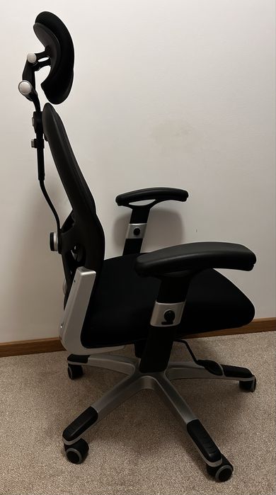 Fotel ergonomiczny, biurowy, gamingowy, obrotowy, CorpoComfort BX-4144