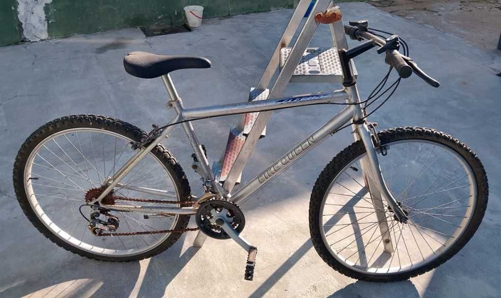 3 Bicicletas com uso