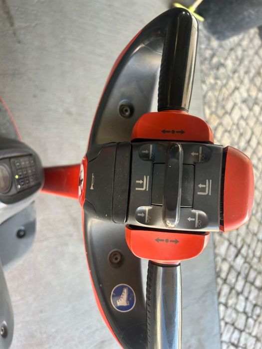 Porta paletes Elétrico