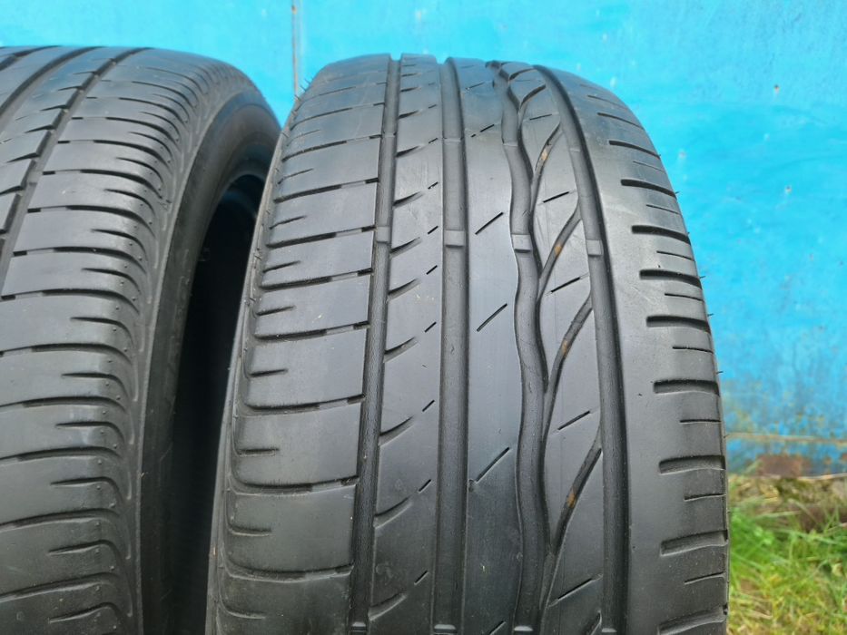 Шини 235/55R17 пара Bridgestone з Європи. Великий вибір.