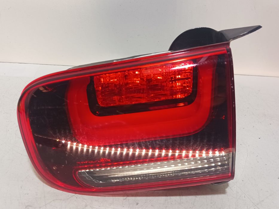 Farolim da mala direito CITROËN C4 Cactus Enterprise (0B_, 0P_)