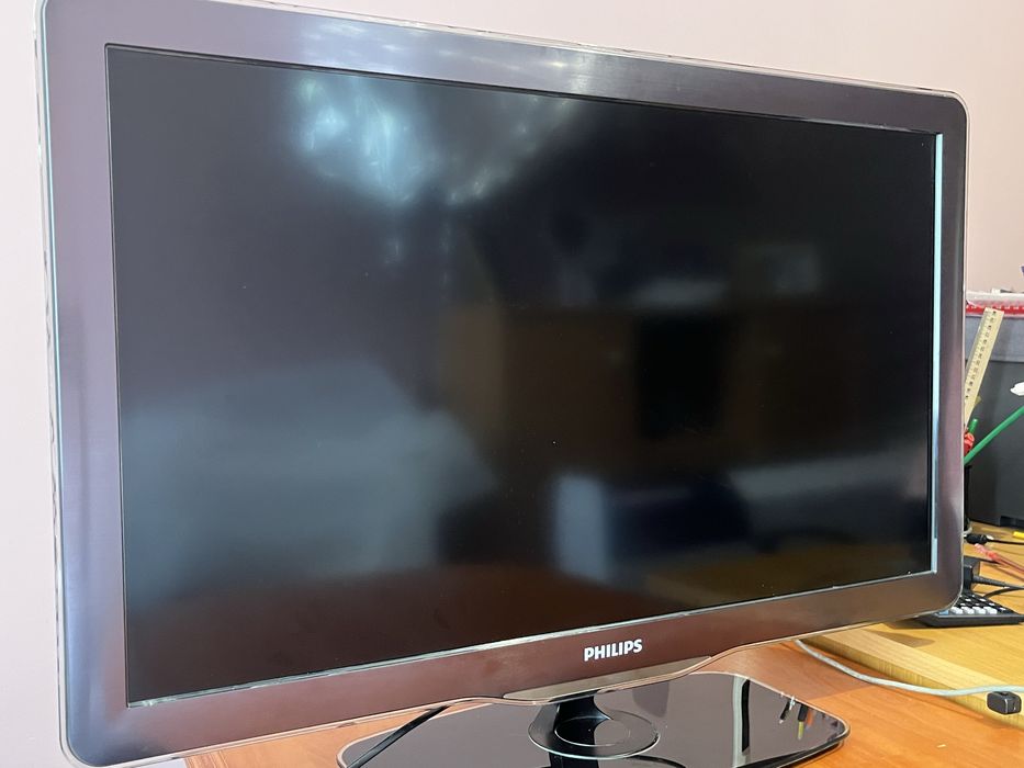 Телевізор Philips 32PFL6605H/12