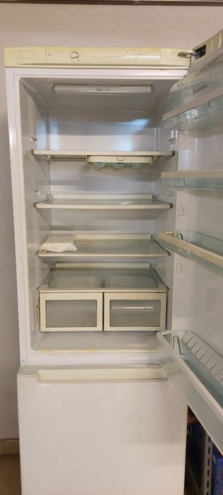 Frigorífico em bom estado