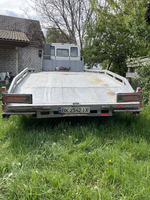 Лавєта евакуатор продам крепка надійна