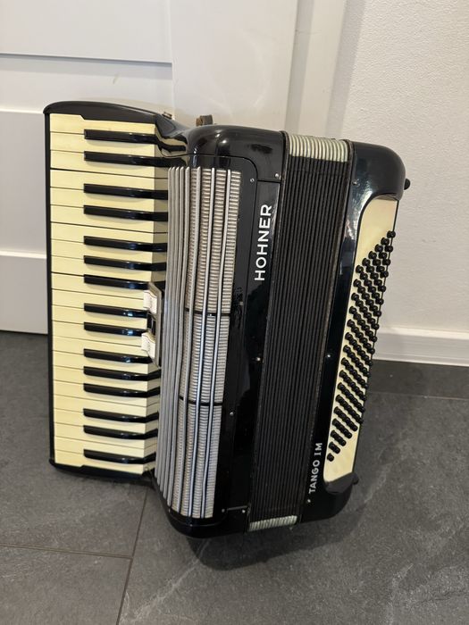 Hohner Tango I 96 basów