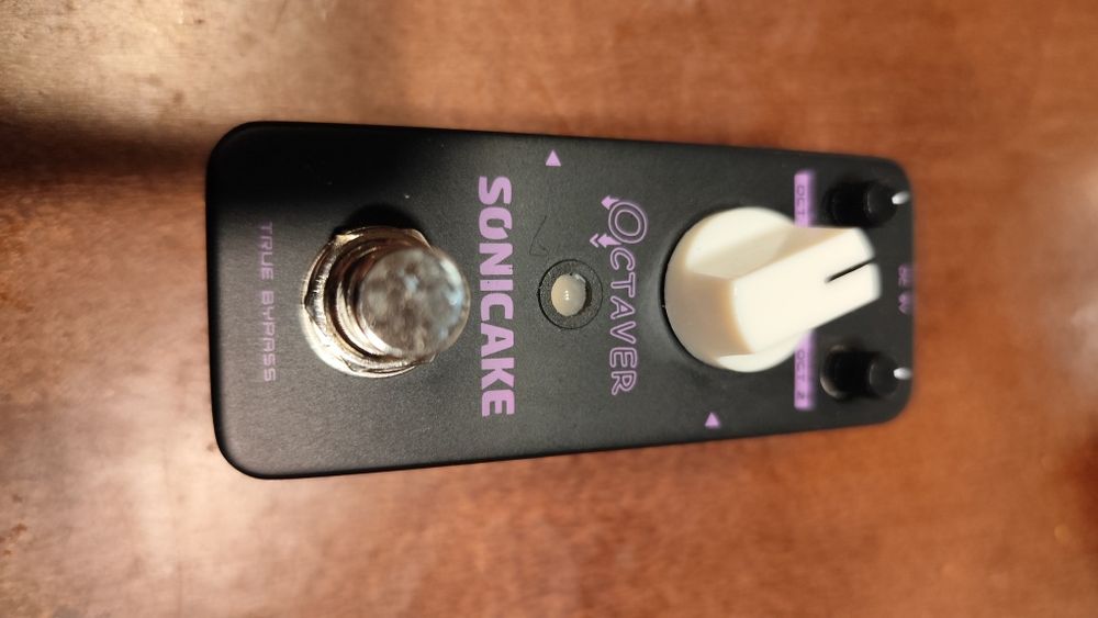 Octaver sonicake efekt gitarowy basowy