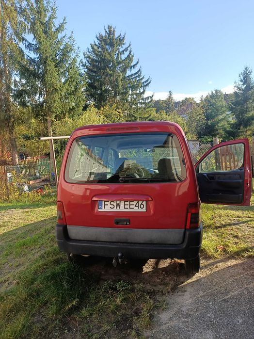 Samochód osobowy- peugeot-partner
