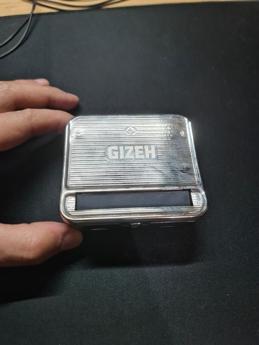 Vendo máquina de enrolar pouco usada