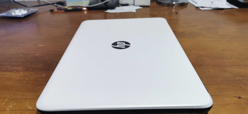 Notebook HP - 15-ay001np core i3