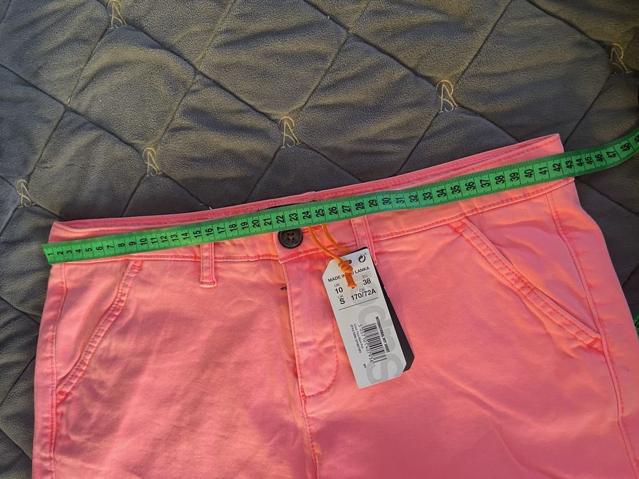 Шорти Superdry S нові