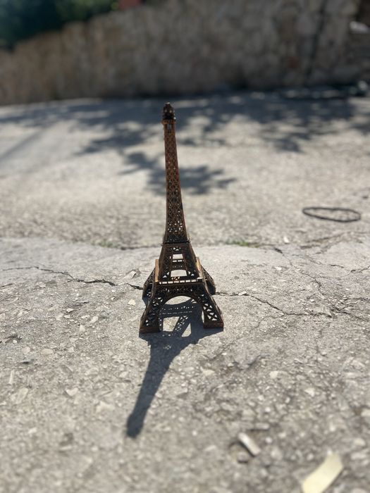 Miniatura Torre Eiffel em latão